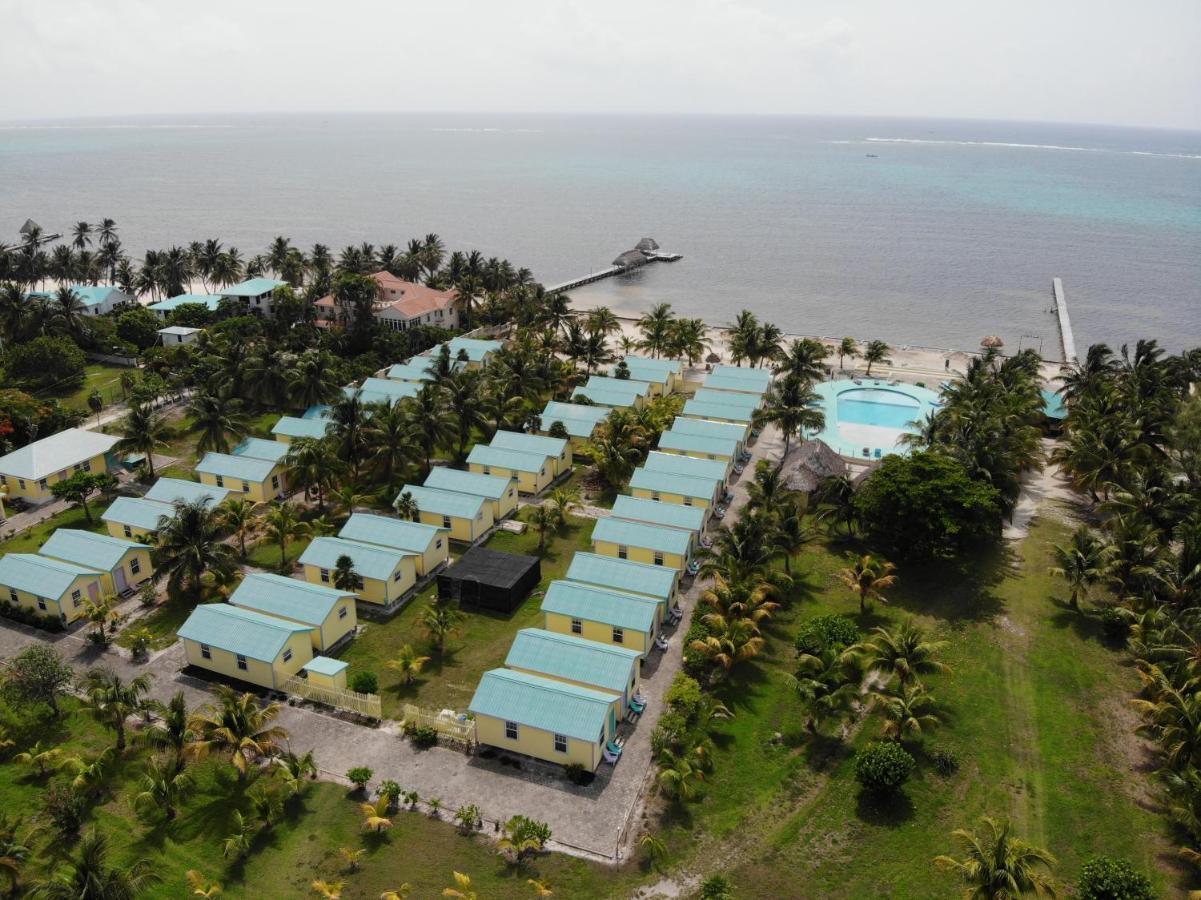 Royal Caribbean Resort San Pedro  Eksteriør bilde