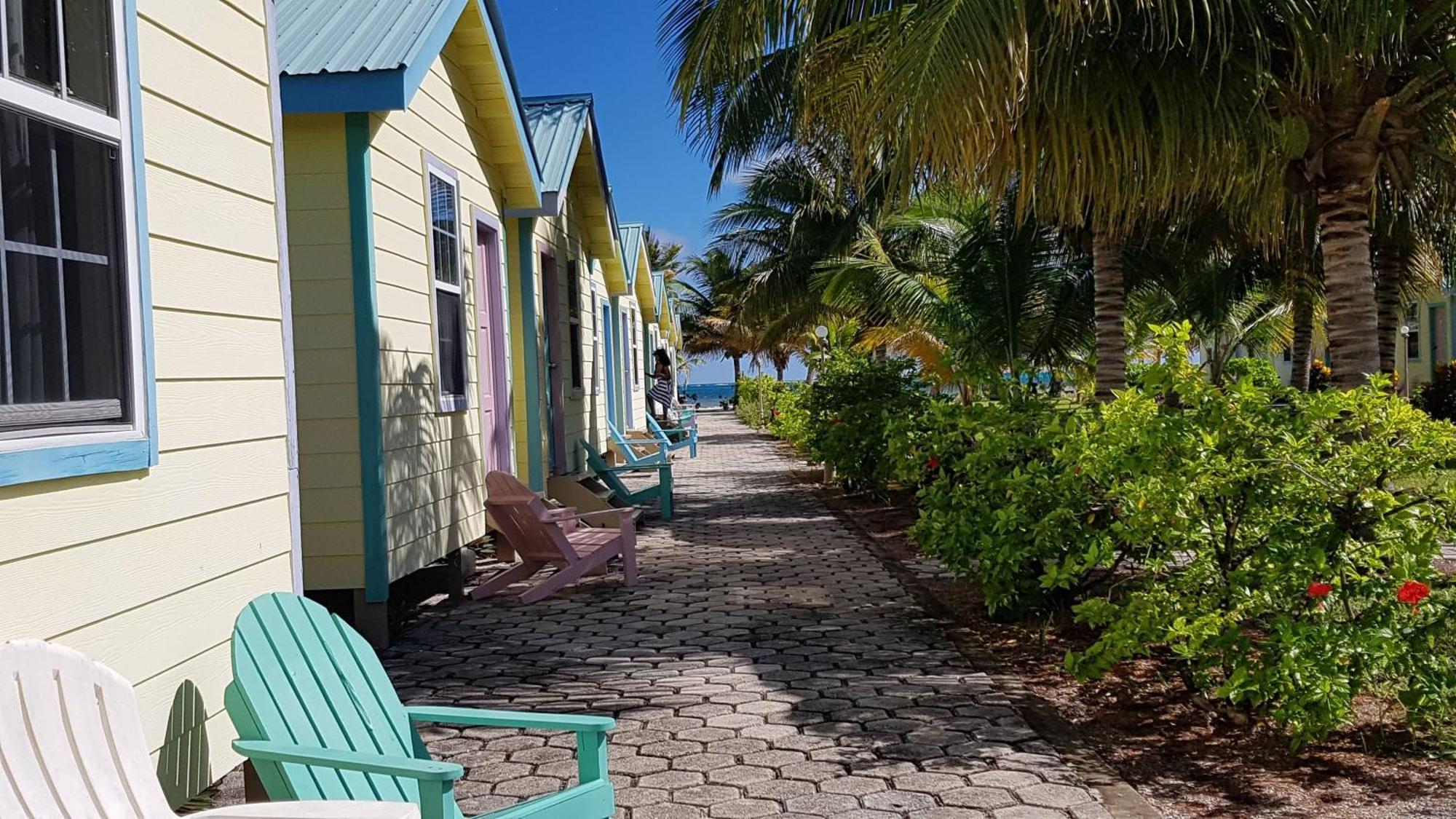 Royal Caribbean Resort San Pedro  Eksteriør bilde